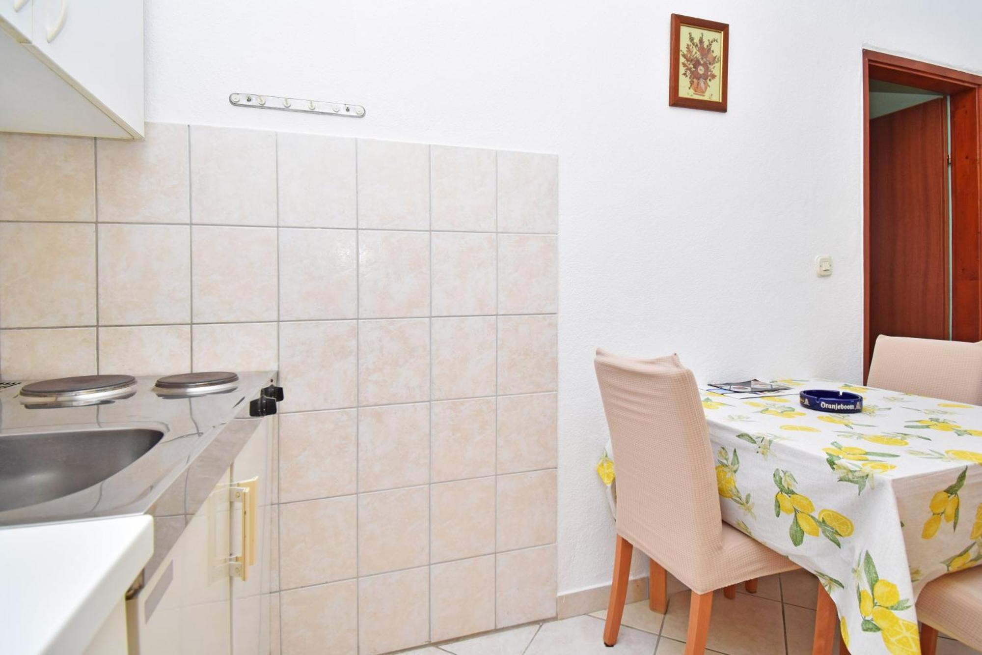 Jordan Apartments Tučepi Oda fotoğraf